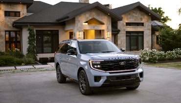 2025 Ford Expedition Stealth Performance